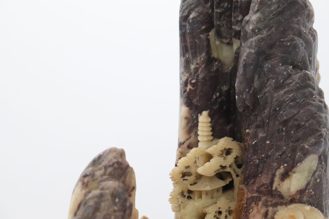 中国　寿山石　山水楼閣彫　置物　送料込み251015