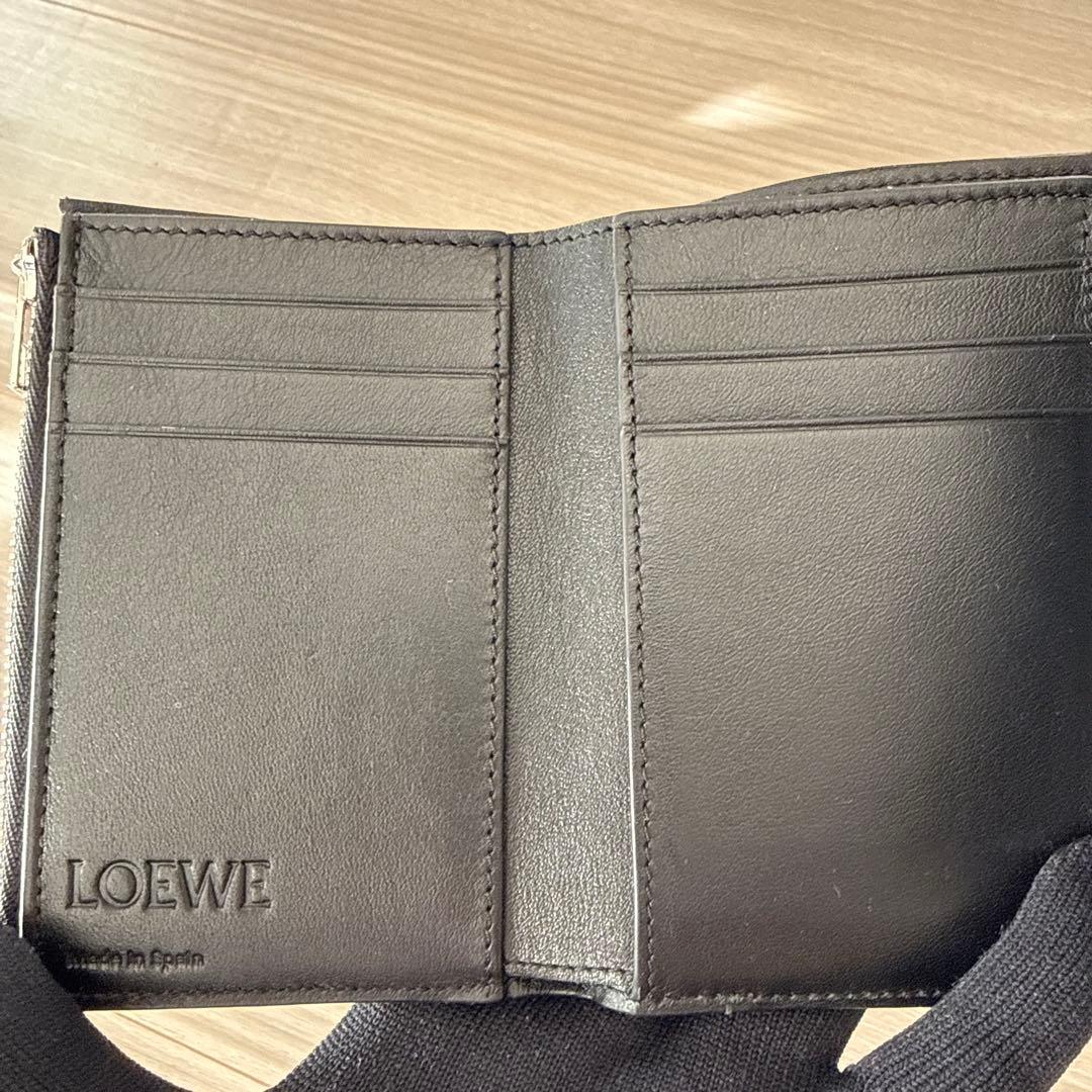 LOEWE バーティカル ウォレット スモール未使用