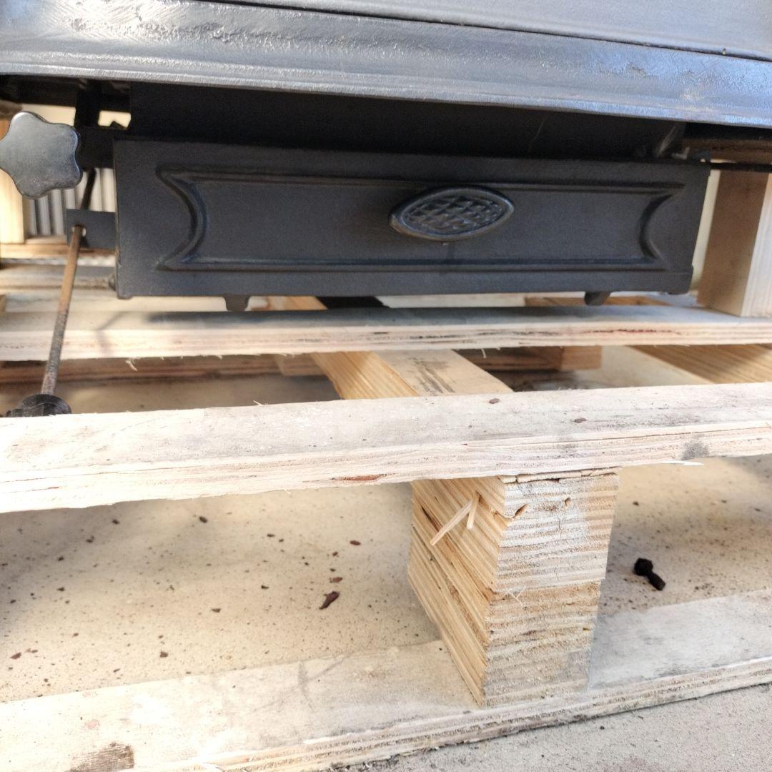 薪ストーブ　 薪　ストーブ　鋳物