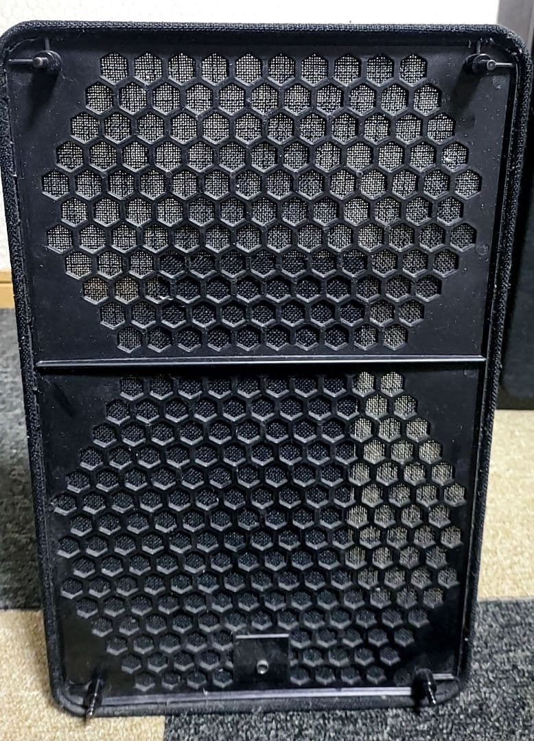 DALI　OBERON ONWALL BA 2台1組　 ４台2組　用相談可