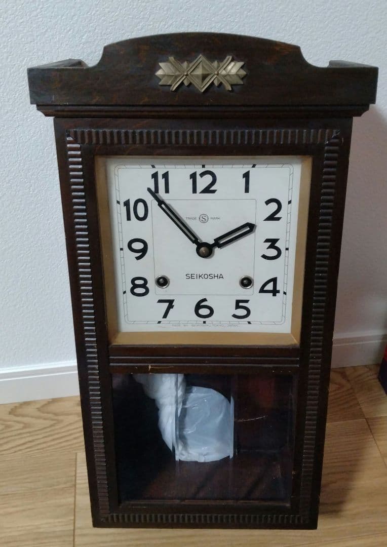 レオンのお父さん SEIKOSHAゼンマイ時計　機械時計　古時計