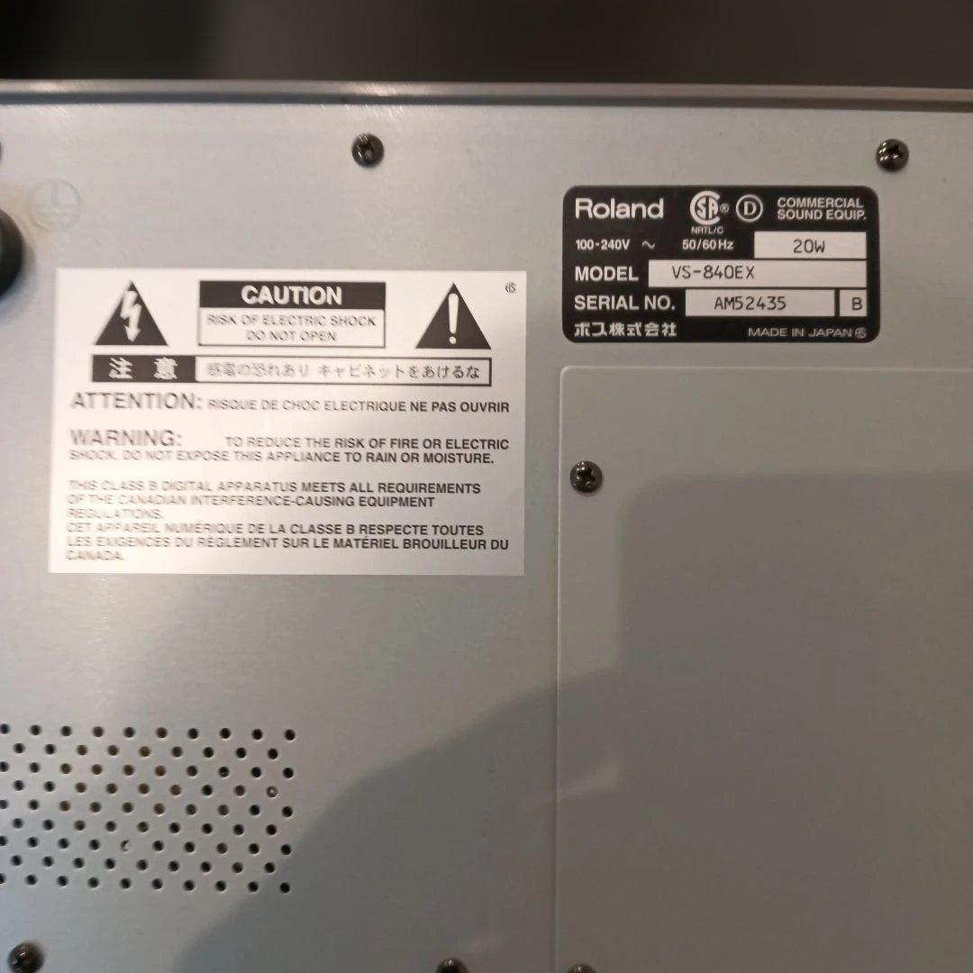 ROLAND　VS-840EX マルチトラックレコーダー　ケース　説明書あり