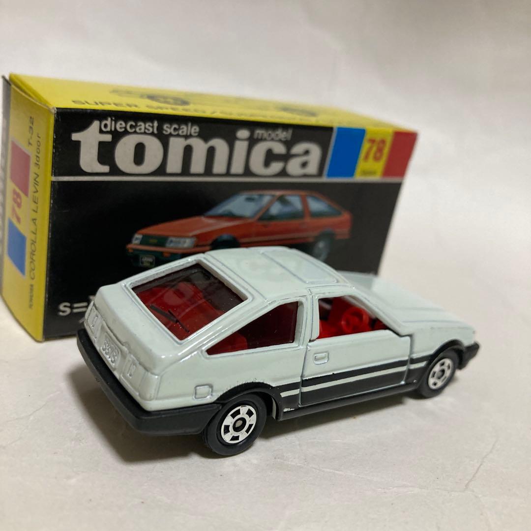 トミカトヨタカローラレビンです。AE86 日本製 スーパーギフトSG