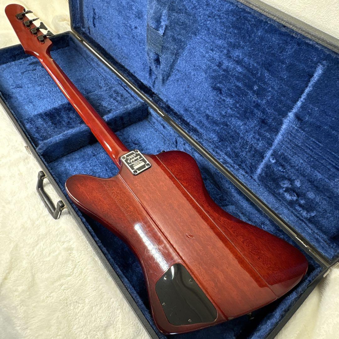 ベース Epiphone Thunderbird IV