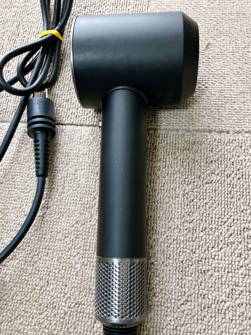 Dyson hd08 Supersonic ionic ドライヤー 日本製