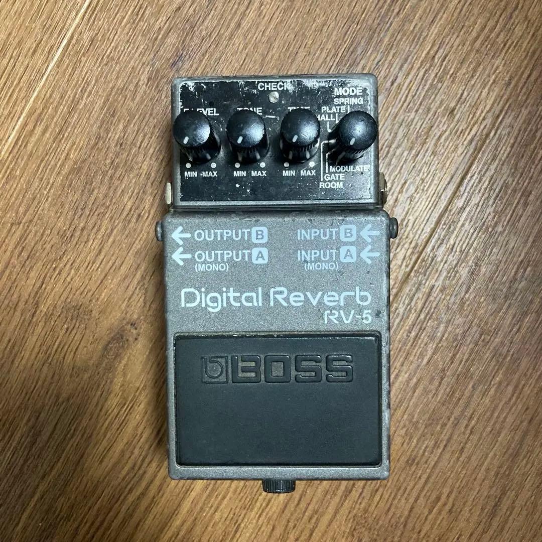 ギター boss rv 5