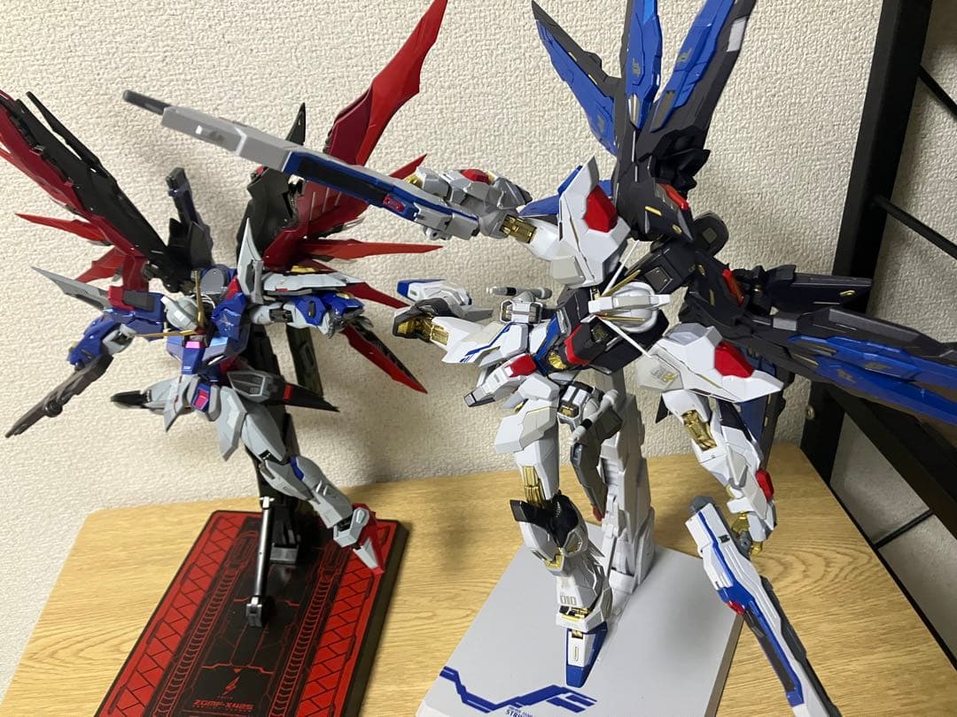 L BUILD デスティニーガンダム & ストライクフリーダムガンダム