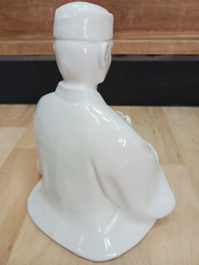 白磁　利休像　大五郎作　共箱