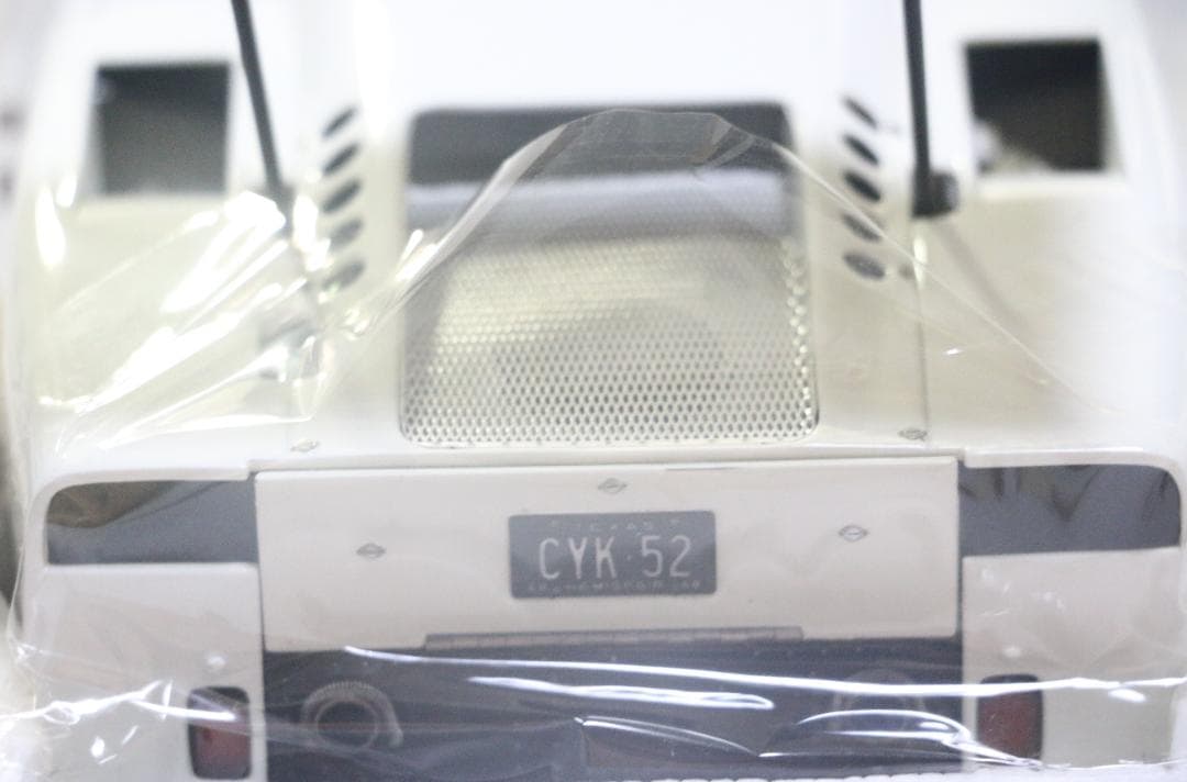 超貴重　Exoto １/１８ シャパラル２Ｆ　ハイウィング１９６７　中古品