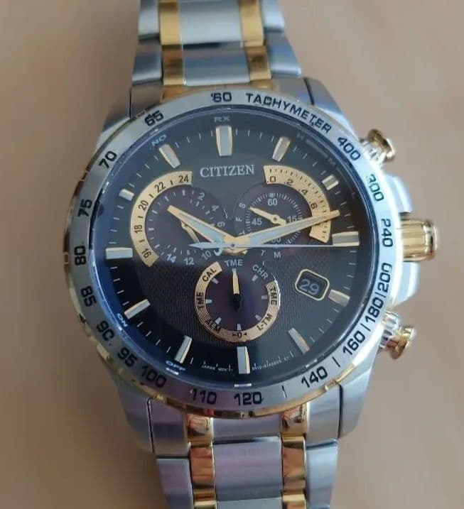 CITIZEN クロノグラフ 腕時計 シルバー/ゴールド