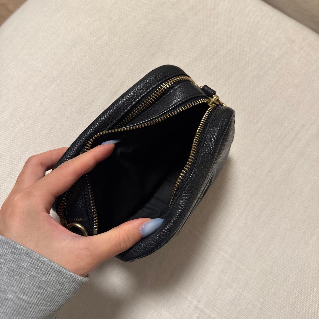 Tory Burch ブラックレザーショルダーバッグ