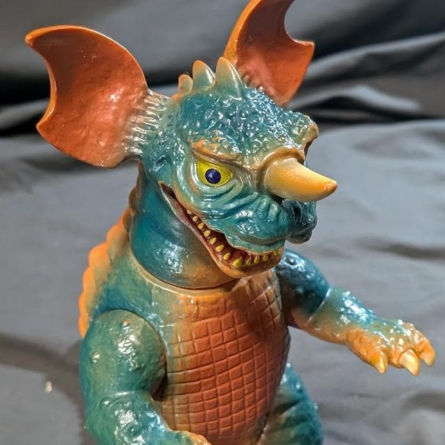 バラゴン「フランケンシュタイン対地底怪獣」登場怪獣（マーミット）ソフビフィギュア