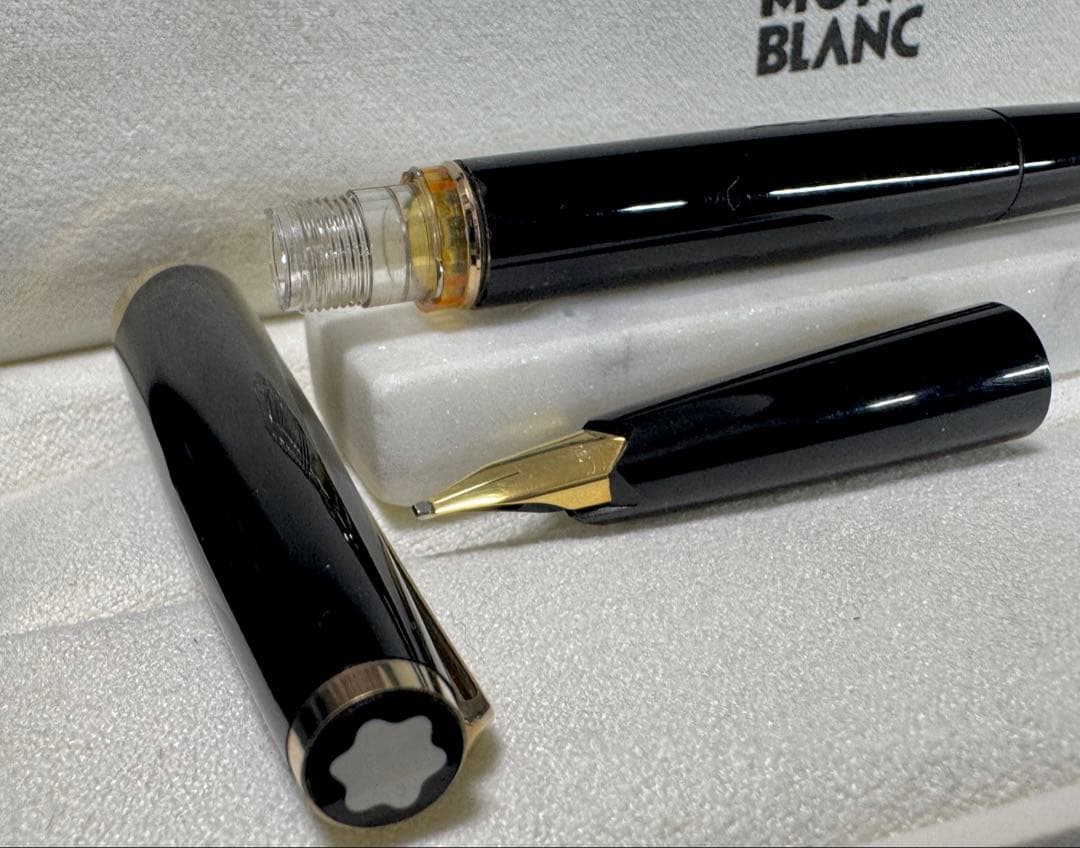 【極美品】モンブラン NO 121 万年筆 ペン先18K ブラック 太字