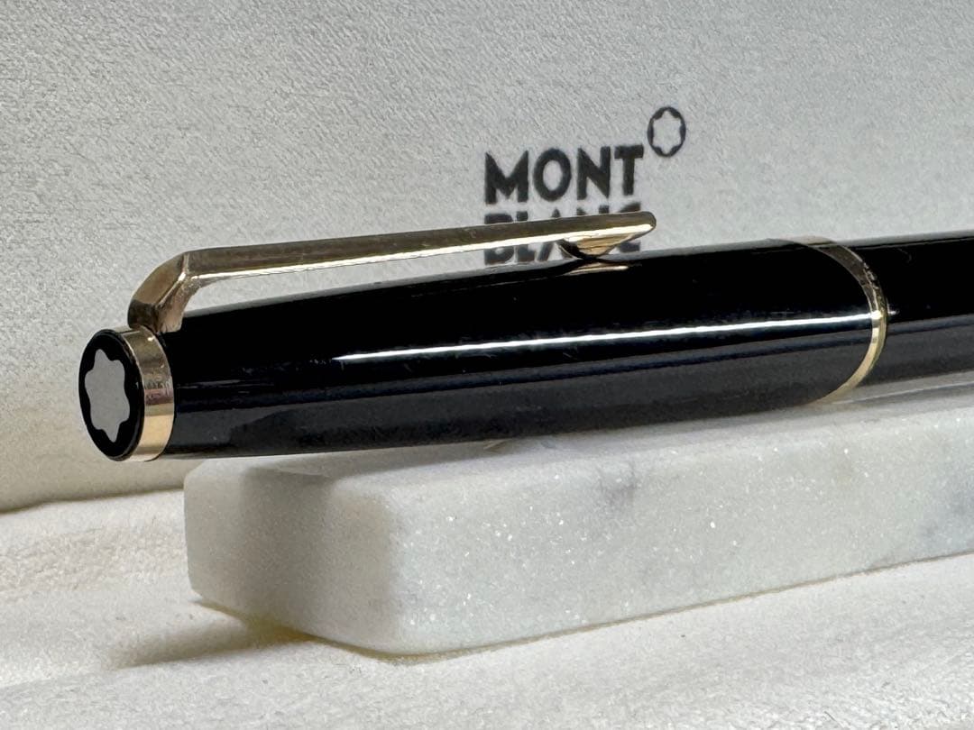 【極美品】モンブラン NO 121 万年筆 ペン先18K ブラック 太字