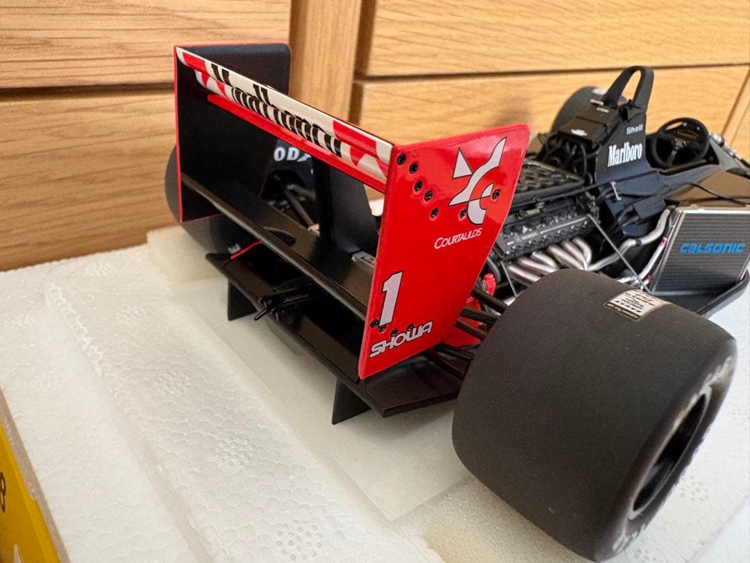 AUTOart1/18マクラーレンMP4/6マルボロデカールカスタム