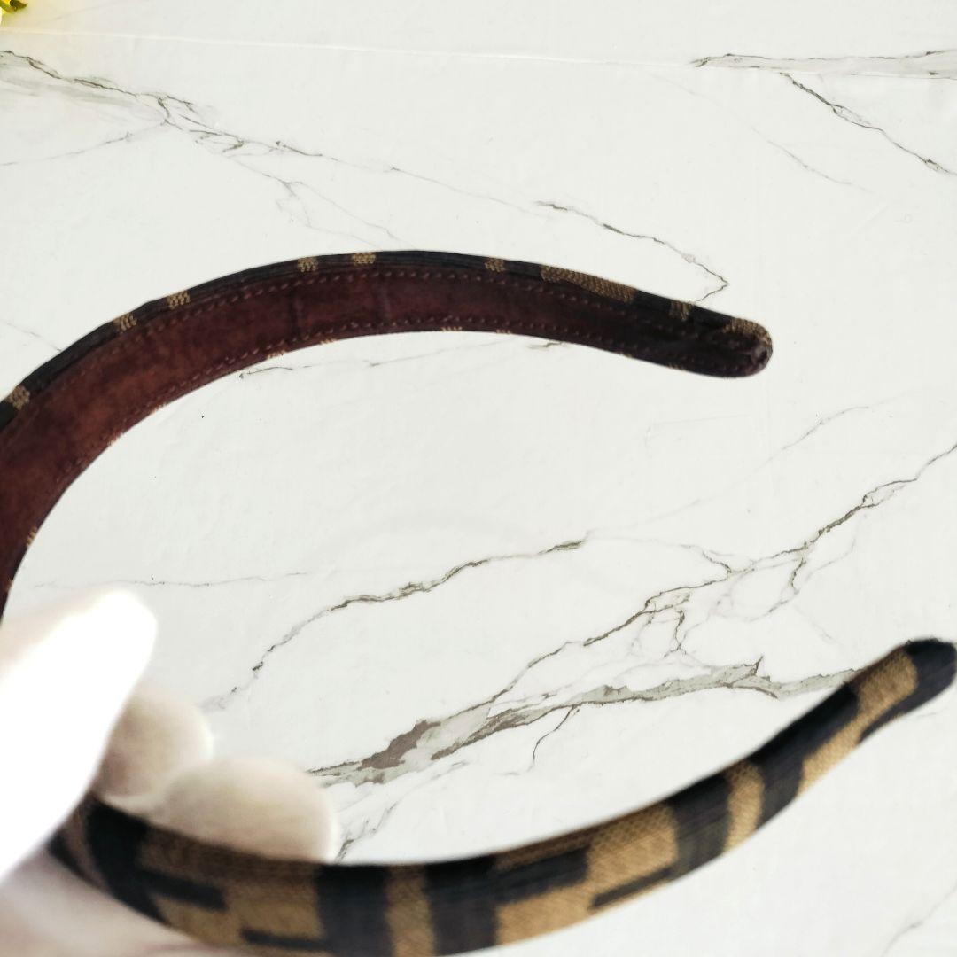 美品☆FENDI フェンディ☆ロゴ ヘアバンド/カチューシャ ブラウン ズッカ