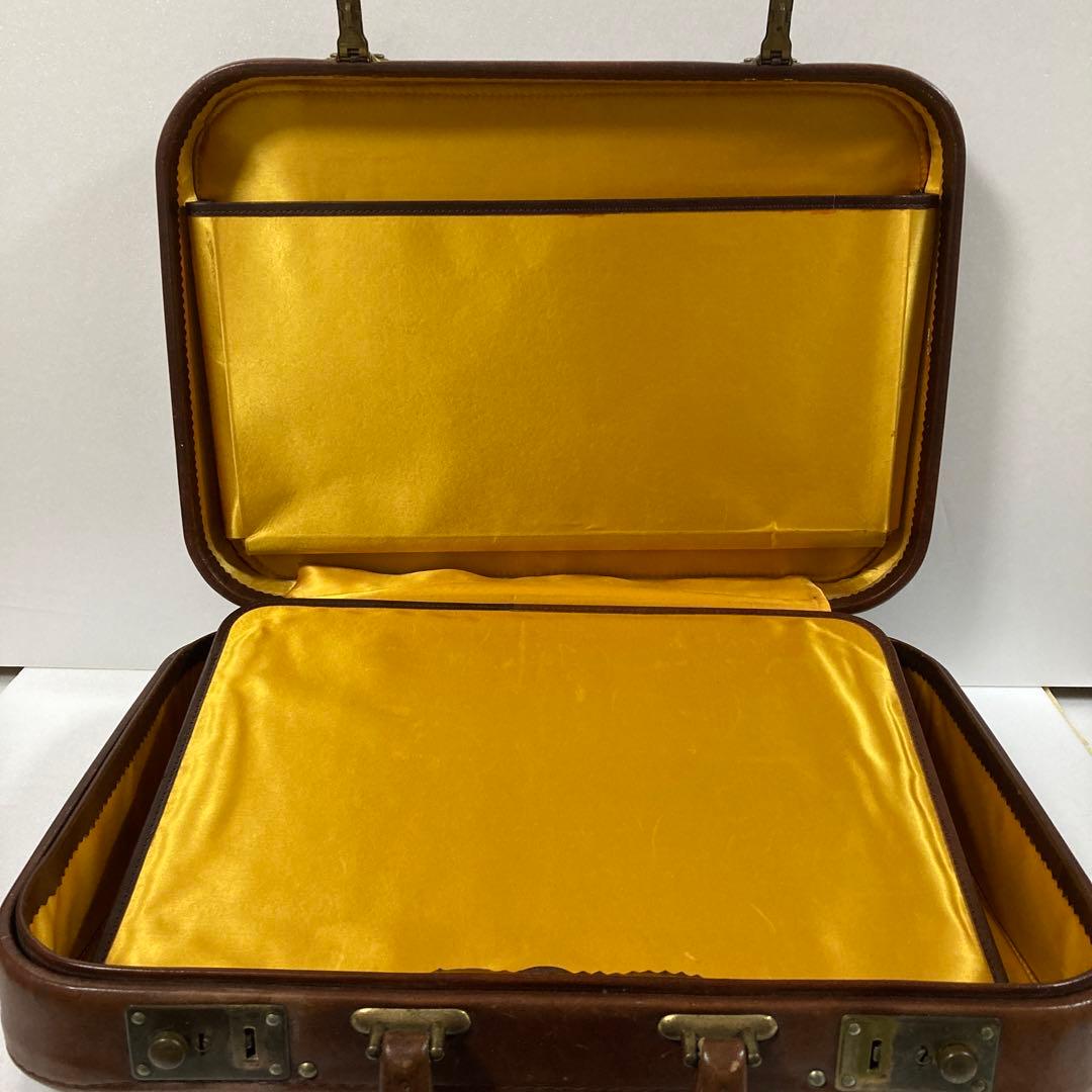 60s ヨーロッパ古着　ビンテージ 本革　トランク　トラベルバック　真鍮金具