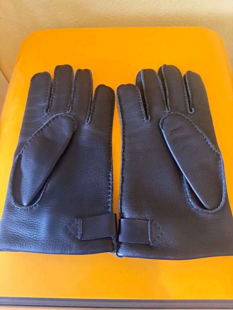 HERMES カーフレザー ブラック手袋最後のお値下げ