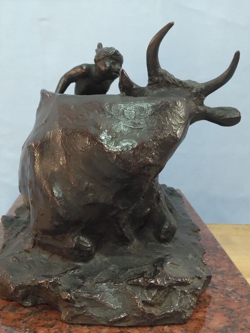 中村晋也　ブロンズ彫刻 　彫刻 文化勲章　日本芸術院会員　置物