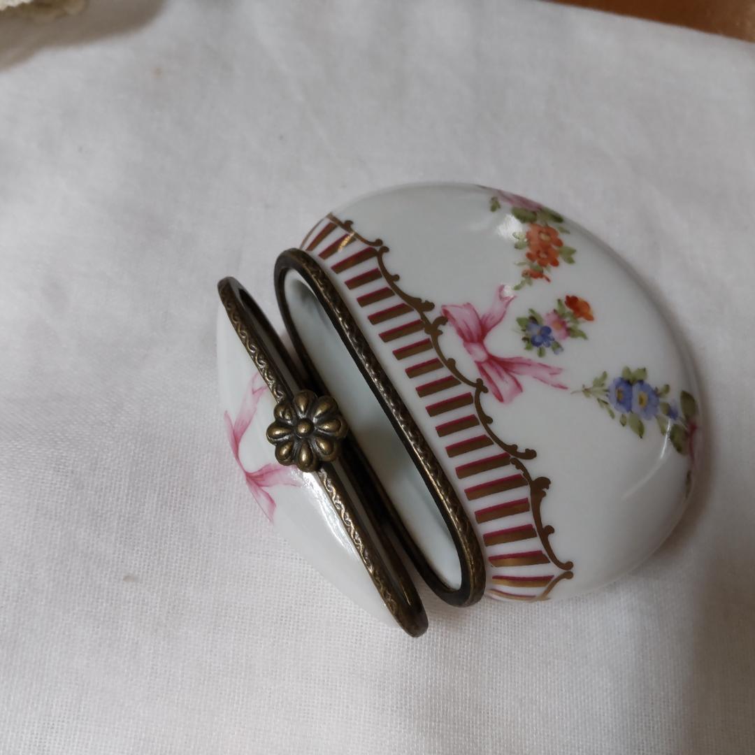 リモージュ　風　ピルケース　陶器　ヒンジボックス　アンティーク風