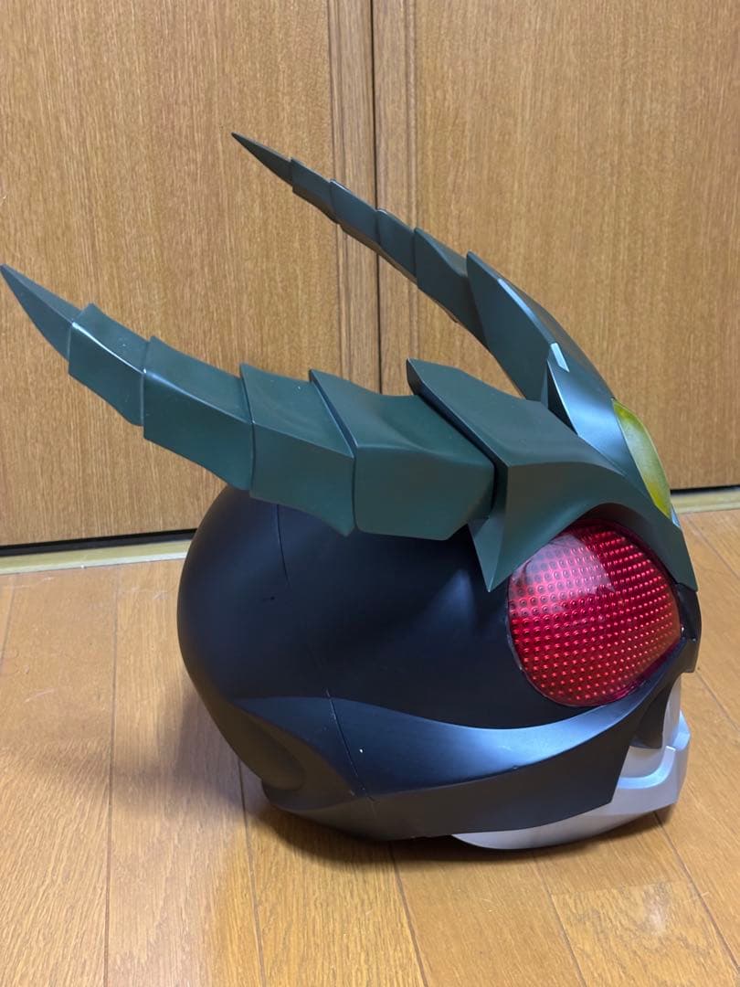1／1 アトラク レプリカ コスプレ マスク　仮面ライダーギルス