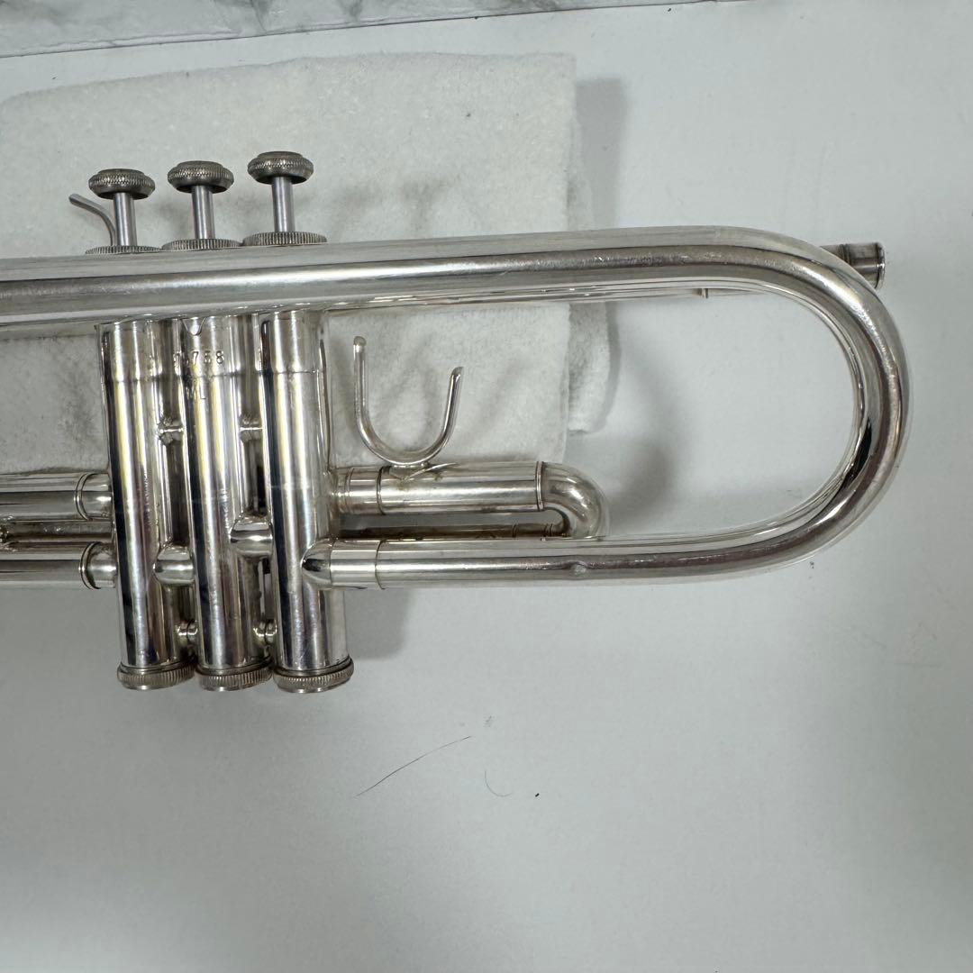 Bach バック　トランペット　TR-300 マウスピースミュート付き　管内洗浄