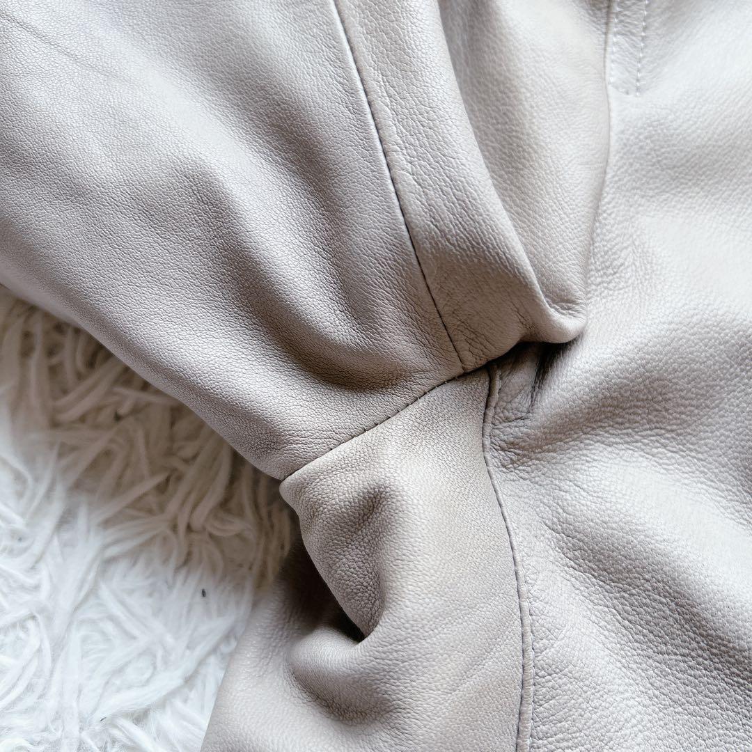 美品 エンメティ ラムレザー シングル ライダース アウター 46 伊製 高級