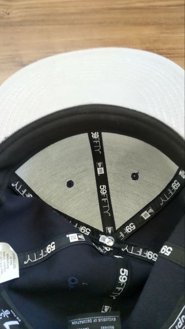 supreme シュプリーム キャップ イヤーフラップ ニューエラ