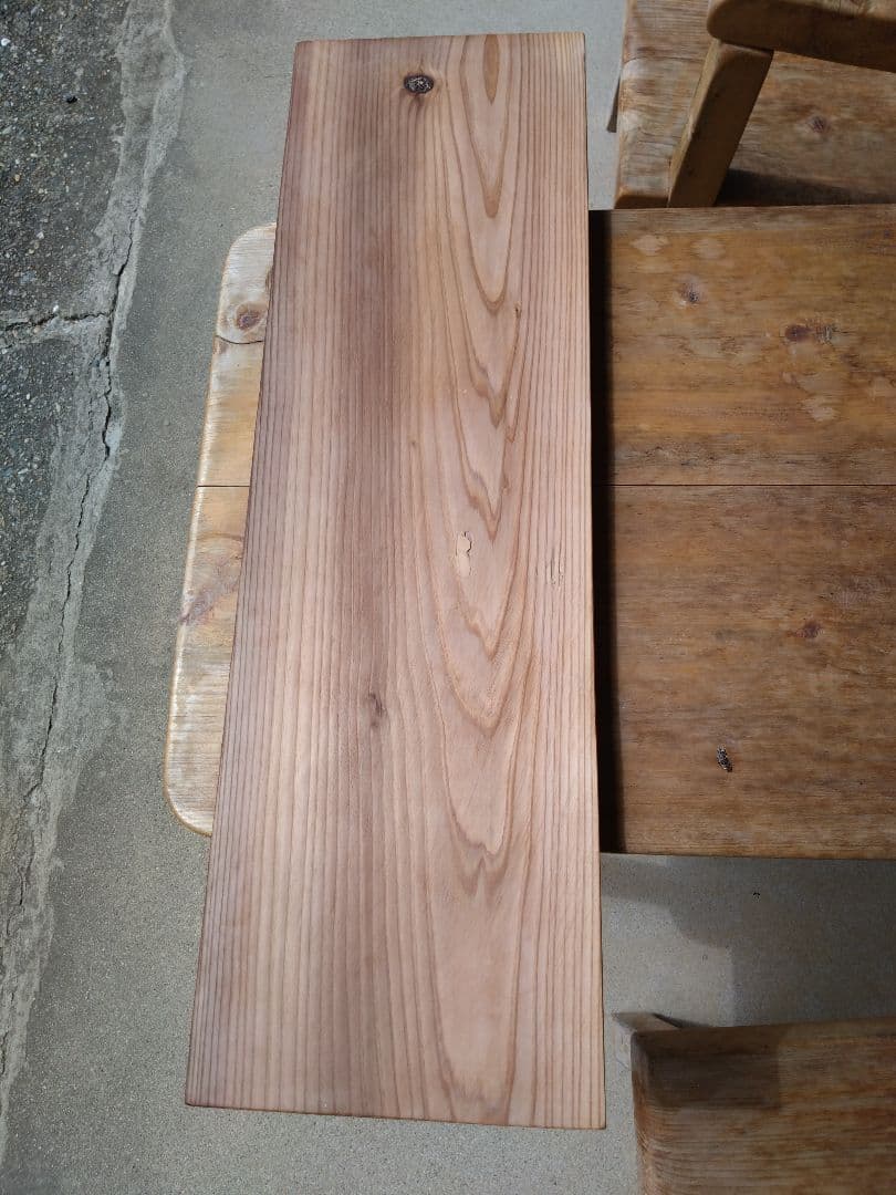 テレビ台➕️杉板　ケンケン❕