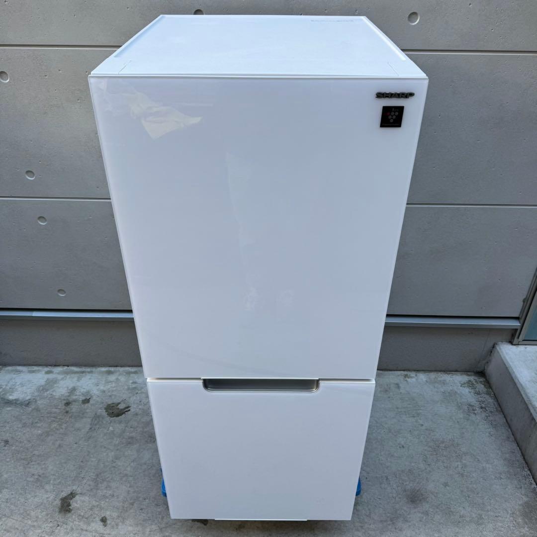 124⭐️2022年製美品★シャープ冷蔵庫ホワイトガラス扉　右、左開き　一人暮らし