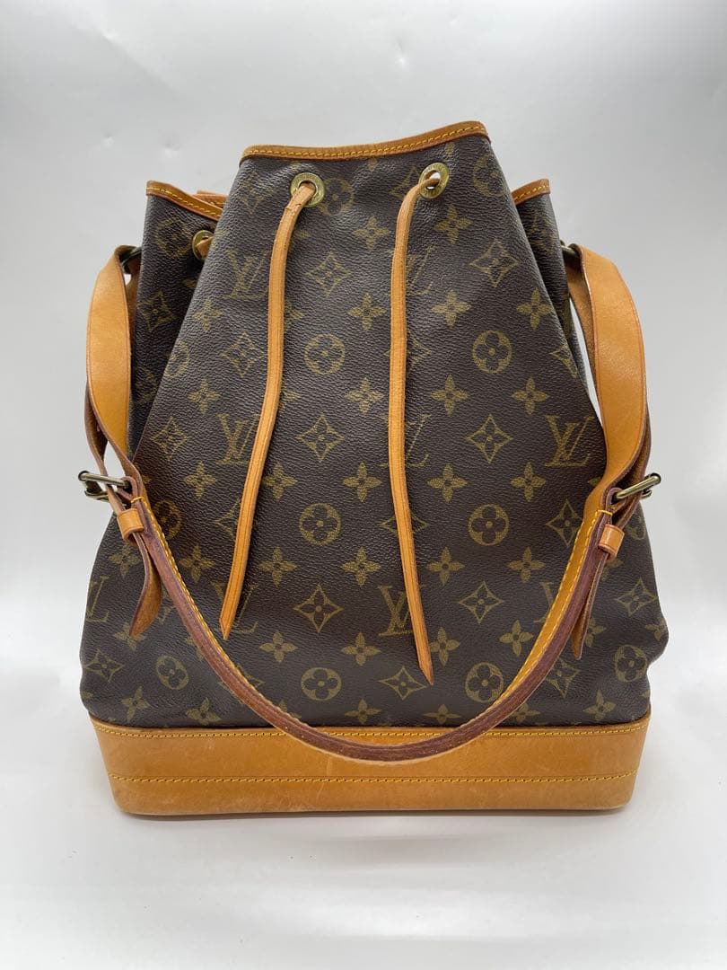 Louis Vuitton モノグラム ノエ 巾着型ショルダーバッグ