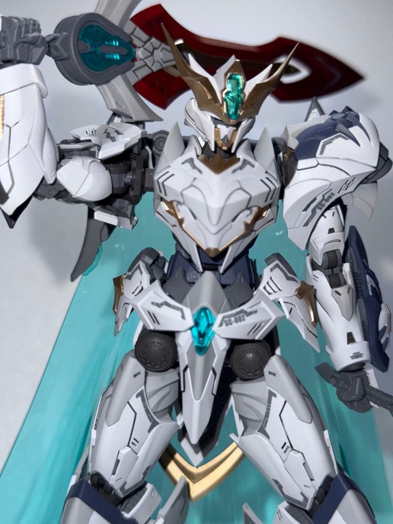 完成品　SNAA　1/144 円卓の騎士トリスタン