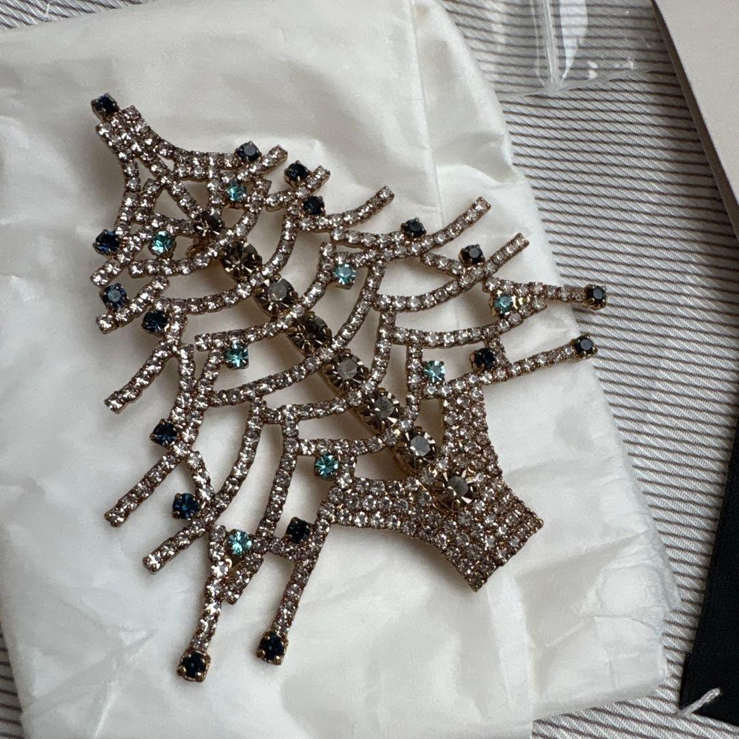 美品　WEEKEND Maxmara ブローチ　ビジュー　クリスマスツリー