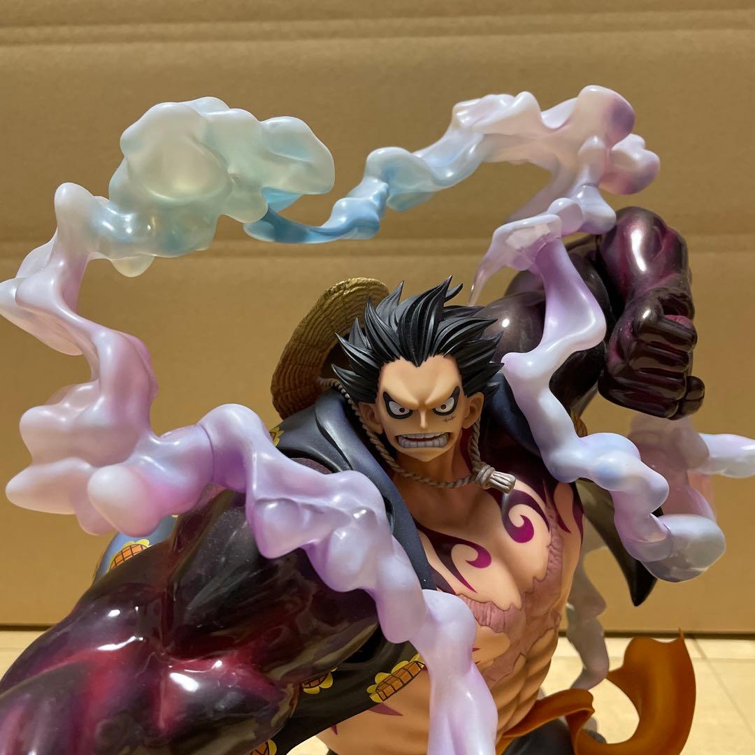 はのい‼️POP ルフィ　ギア4 バウンドマン　フィギュア