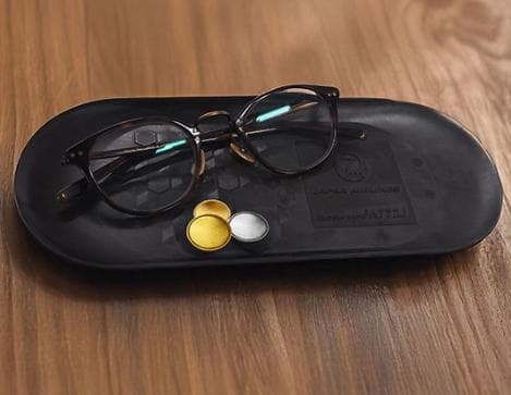 【激レア新品】JAL 777 CFRPマルチトレー 退役 JA772J【匿名】