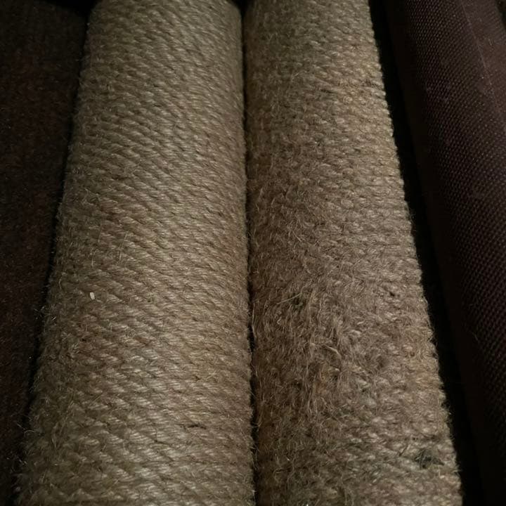 モダンルームスクラッチタワーシングル キャットタワー