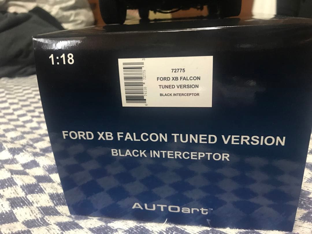 AUTOart 1:18 MADMAX インターセプター