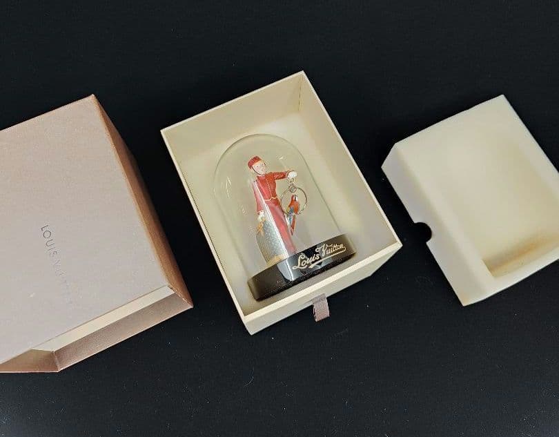 Louis Vuitton LE GROOM ベルボーイ ガラスドーム 箱つき