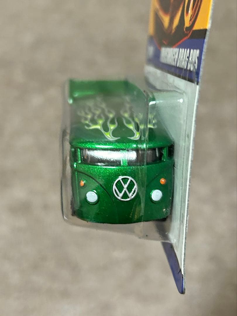 ホットウィール Since 68 drag bus :