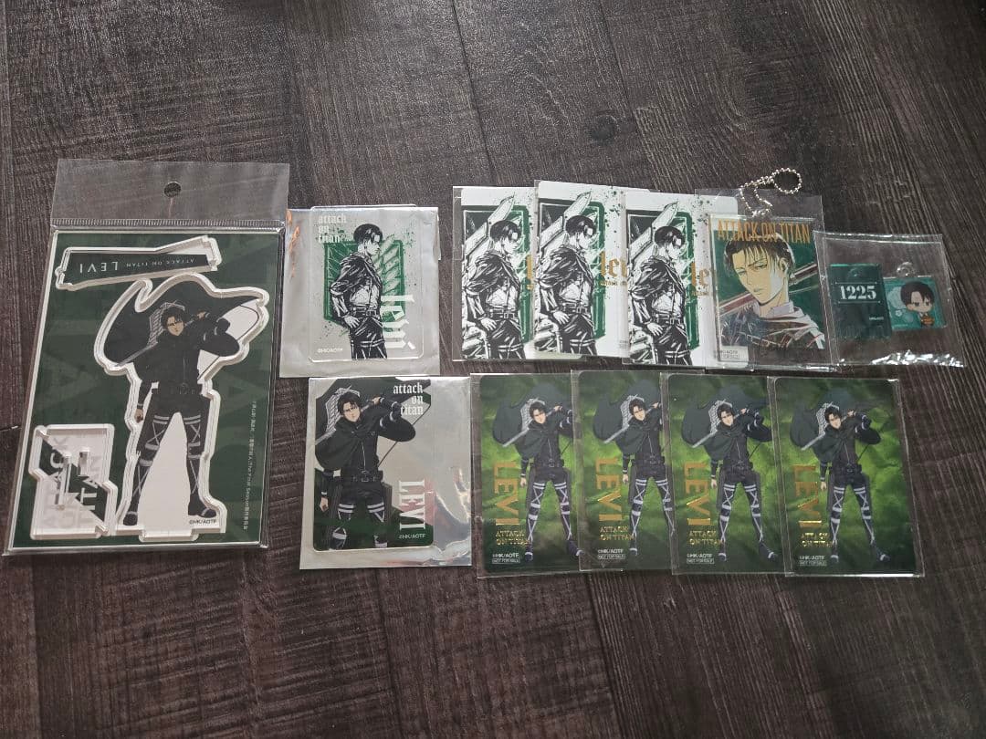 進撃の巨人 TSUTAYA 墨絵 aniart 極楽湯 リヴァイ