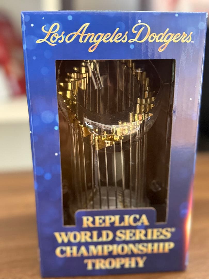ドジャース　レプリカトロフィー