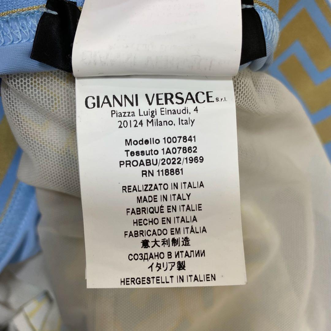 ヴェルサーチェ リブレイヤードロゴ総柄ナイロンハーフパンツ　水着　6