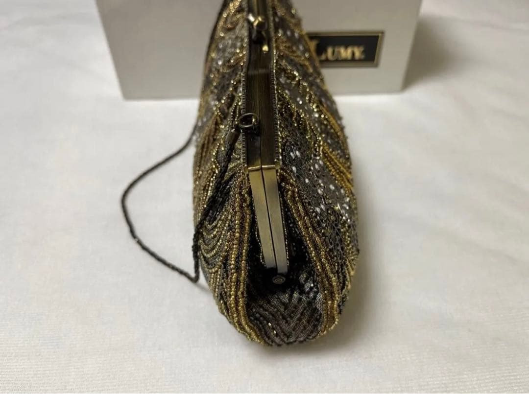 LUMY はしもと 皇室御用達 ビーズバッグ パーティーバッグ 美品 箱付き
