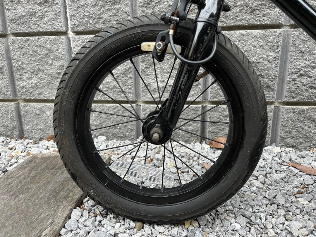 MotelWorks Juicy BMX タイヤサイズ14inch