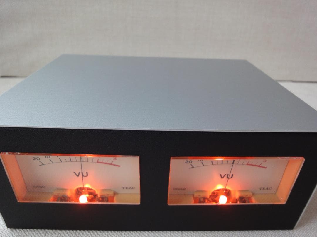 自作ステレオVUメーター194号機（TEACワイドタイプ大型）