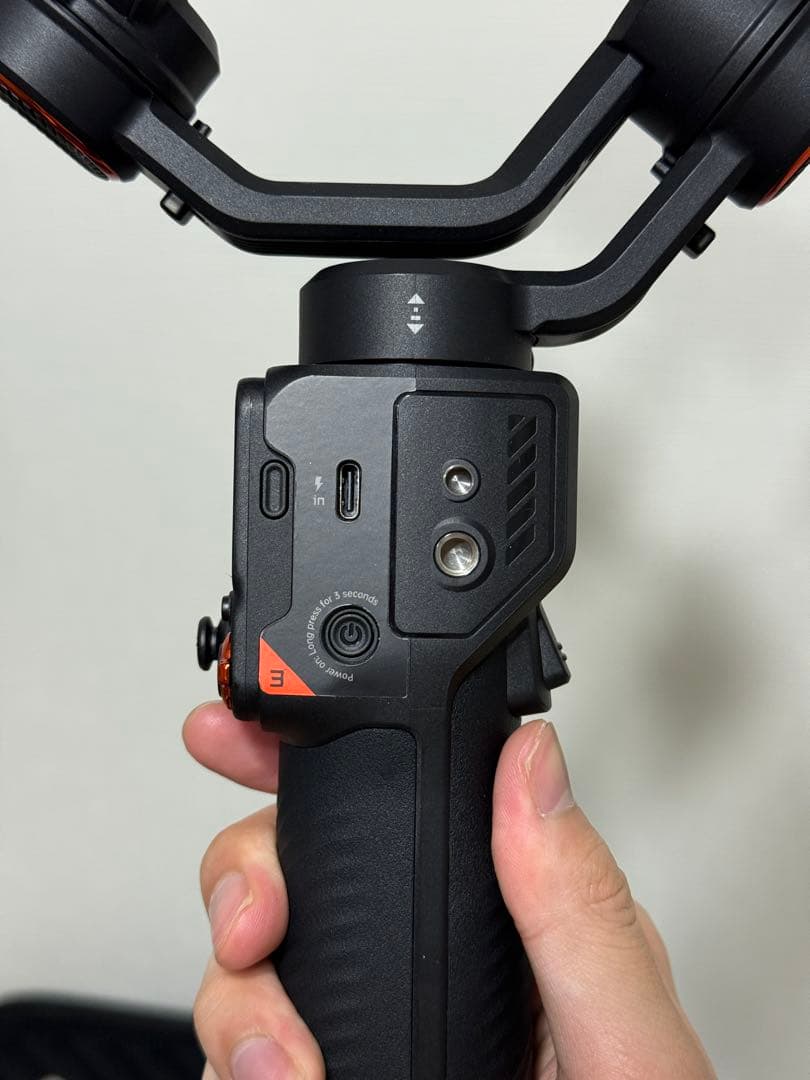 hohem iSteady M7 AIトラッキングスマートフォンジンバル