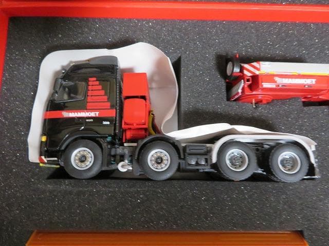 専用 WSI 1/50 ボルボ FH12 3ac/3ac/2ac Mammoet