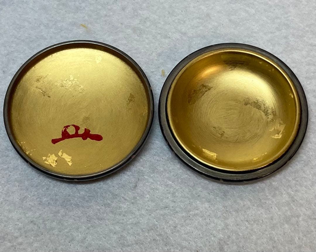 B432h 「蛍蒔絵 丸香合」井口海仙箱書　在判　木製黒漆塗　香道具　茶道具