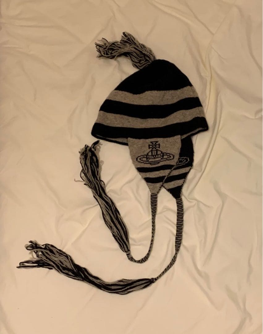 ビビアンウエストウッド ニット帽 グレー