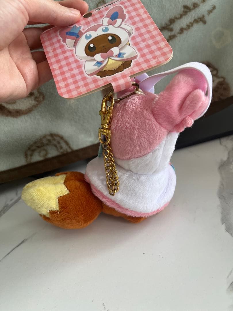 マスコット　イーブイ　ポンチョ　ニンフィア　タグ付